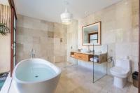 Two-Bedroom Villa with Private Pool and 6 mins walk to the beach