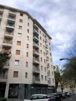 Luminoso appartamento vista San Siro - B&B Milano