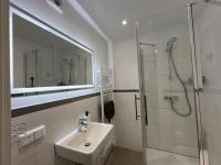 One-Bedroom Apartment Fourth Floor (10)