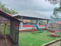 Villa Forest Puncak - B&B Tegalbatu