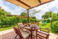 Barbati Seafront Luxury Suites - B&B Barbáti