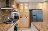 Fluke Tide - Stylish Knysna Home with Pool & Views - B&B Knysna