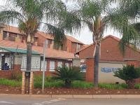 Clearwater Self catering Apartments No Loadshedding - Chambres d’hôtes Centurion