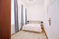 Modern Pastel Apartment Victus Close to the Railway Station by Noclegi Renters - Chambres d'hôtes Sopot