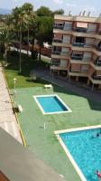 Apartamento frente al mar con WIFI y parking. - B&B Cambrils
