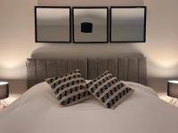 Modern Apartment - BHX NEC - Free Secure Gated Parking - Ferienwohnung Solihull