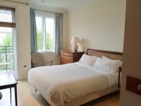 B&B Londen - Luxury apartment London Kew National Archives - Bed and Breakfast Londen