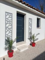Douce Provence Magnifique appartement neuf avec jardin proche du centre ville - B&B