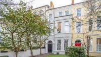 Modern 2 BDR apartment at Queens by Belfast City Breaks - Bed and Breakfast Belfast