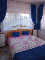 Apartment mit Balkon