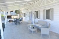 Sunset Beach House - B&B Nea Potidaia