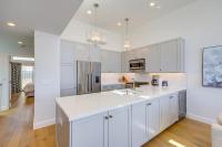 Sleek Oxnard Townhouse w/ Balconies: Walk to Beach - B&B Oxnard