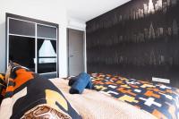 Modern, High Floor Suasana Suites 05 in JB - B&B Johor Bahru