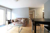 QE Park Garden suite 3BR 1.5Ba - B&B Vancouver