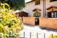 Apartment mit Balkon