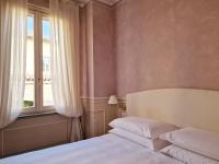 Double or Twin Room with Private Bathroom