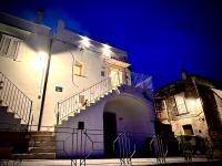 Casa Vacanze Luxury BACIO DI LUNA - B&B