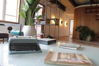 Amazing Vintage Apartment in Centro Internacional RColon 601 - B&B