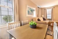 The Delightful Doubles- Unit B- Centrally Located - Ferienwohnung Columbus