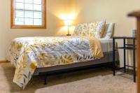 Lakefront Cottage near Bristol & Johnson City - B&B Piney Flats