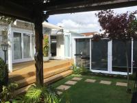 Secret Garden Guest Suite - B&B
