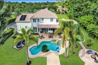 B&B Pompano Beach - Luxurious 8BR Dream Estate w Private Heated Pool - Bed and Breakfast Pompano Beach