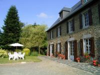 Magnificent French Country House with Private Heated Pool & Gardens - Chambres d'hôtes Quettreville-sur-Sienne