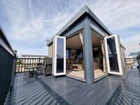 Thrillseeker - Chalet style caravan next to Fantasy Island, Ingoldmells, 2 dogs max - East Coast Holidays - B&B Skegness