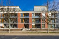 Sarmacka 25 apartment next to Medicover and Paley - B&B Varsovia