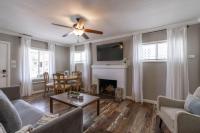 Pacific Beach Bungalow Just Steps to Beach - B&B San Diego