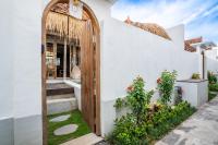Wooden Wave Villa by Marigold - Chambres d’hôtes Canggu