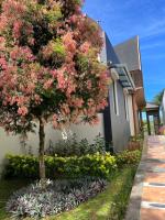 Villa Ophelia at Vimala Hills - B&B