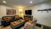 Cozy Val dIsere Chalet Steps into Town - Ferienwohnung