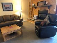 Downtown Chalet Close to Main St with Pool and Hot Tub - B&B Breckenridge