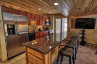 Goldcamp Launchpad Location Hike and Hot Tub - B&B Breckenridge