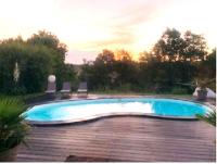 LE TILLEUL GITE SUD CHARENTE - B&B