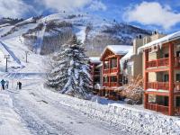 Ski in out 2BDR Condo with Shared Hot Tub and Views - Bed and Breakfast Park City