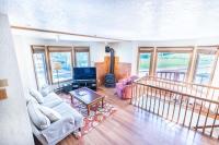Roomy 2BR Condo with Hot Tub Access near Skiing - B&B Park City