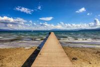 Lakeside Studio Steps from the Beach - B&B Tahoe Vista