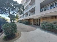 La Sirène, à 250 m de la plage, T2 lumineux avec une terrasse spacieuse de15m² - B&B
