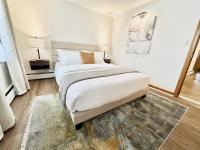AO Destinations - Wooster Street in Little Italy New Haven - Bed and Breakfast