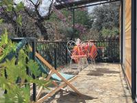 Maison familiale avec piscine et grand jardin - B&B Mornas