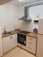 Cozy & tiny & newly renovated rental house - B&B Larnaca