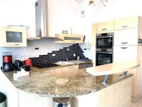 Appartement à Trégastel - Plage Coz-Pors, WIFI, parking, animaux admis - FR-1-368-418 - Chambres d'hôtes Trégastel