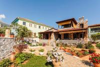 Mani's Garden Paradise - Elia Secluded Retreat - B&B Stoúpa