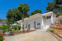Flower Vila - Bed and Breakfast Sarandë