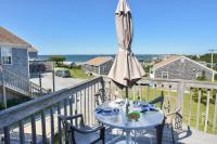 B&B Truro - 12217 - Beautiful Views of Cape Cod Bay Access to Private Beach Easy Access to P-Town - Bed and Breakfast Truro