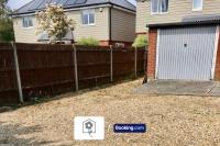 Netley Village Apartment By Your Stay Solutions Short Lets & Serviced Accommodation Netley Southampton With Free Wi-Fi - Bed and Breakfast Southampton