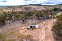 B&B Windeyer - Cabernet Tiny House - Bed and Breakfast Windeyer