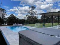 B&B Lovedale - The Residence - Ironstone Estate Hunter Valley - Bed and Breakfast Lovedale